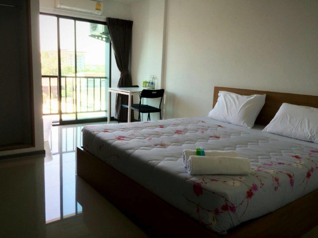 Promsook Apartment Chonburi Zimmer foto